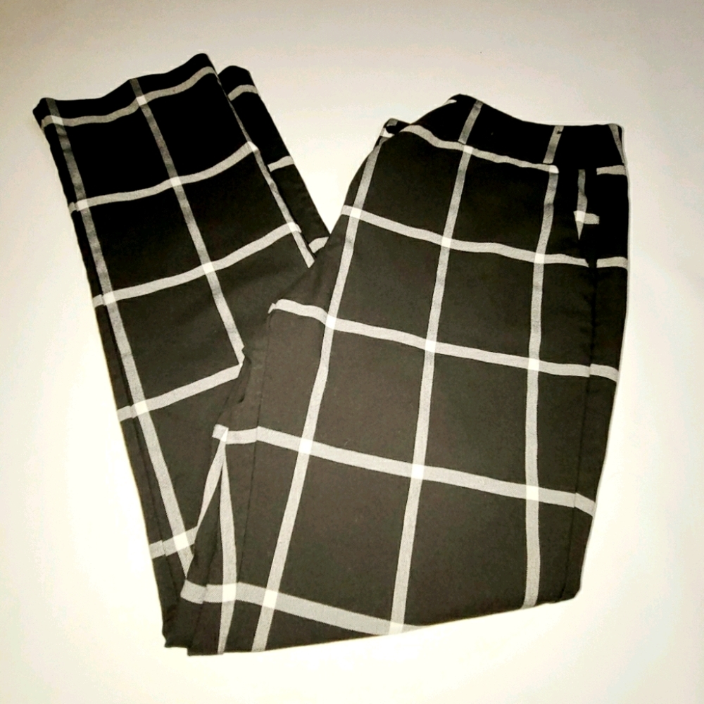 New york & company stretch plaid ankle pants